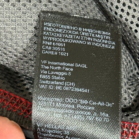 The North Face Men's XL Game Shorts Grey Red Nylon - Picture 11 of 12